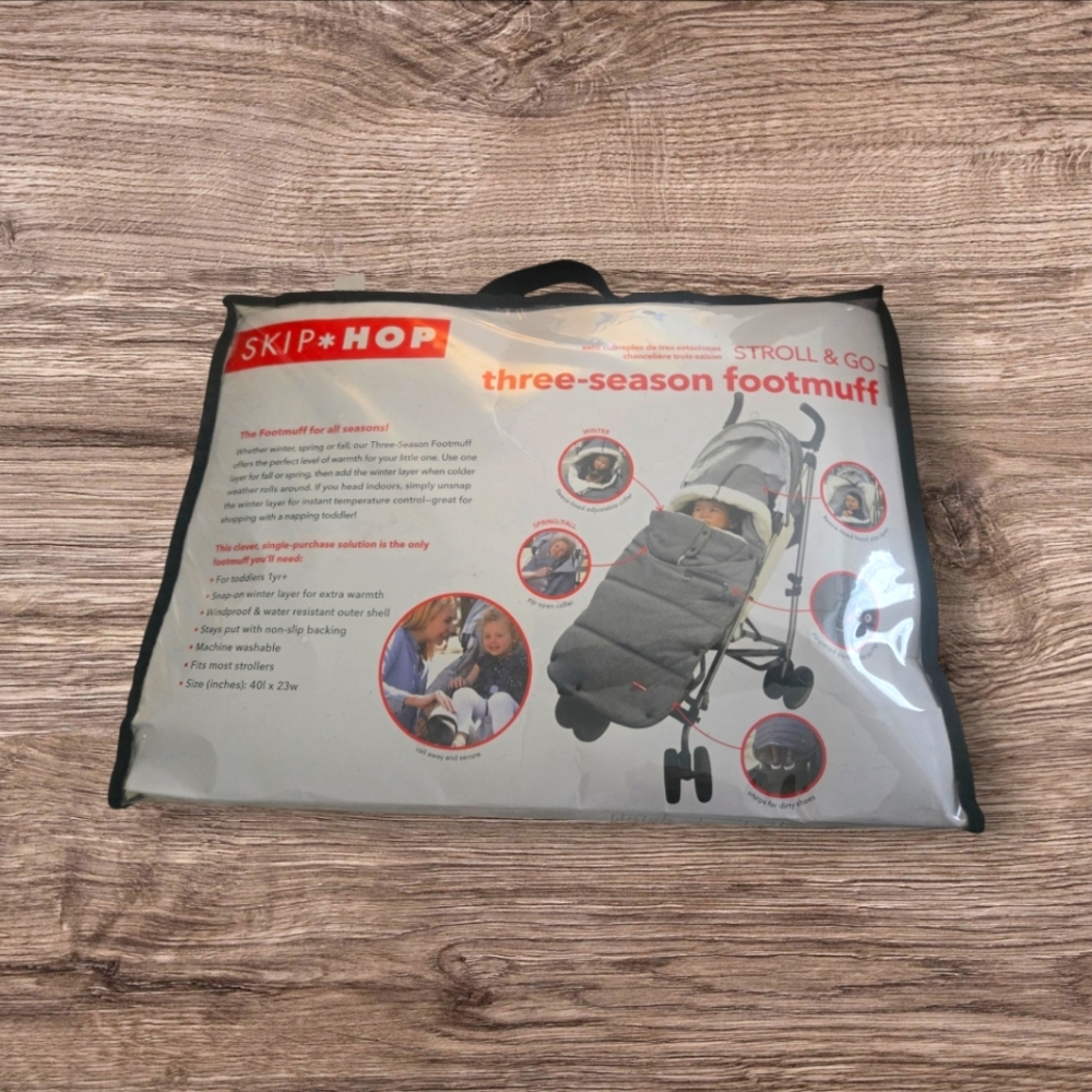 Skip * hop three-season footmuff for stroller in Heather grey